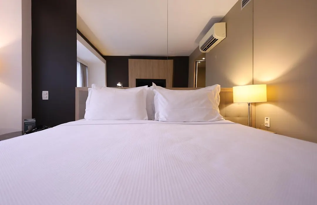 Esuites Savassi Toscanini-1