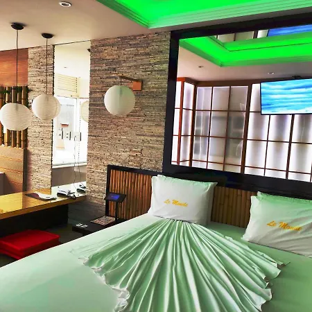 Motel Le Monde (Adults Only)-3